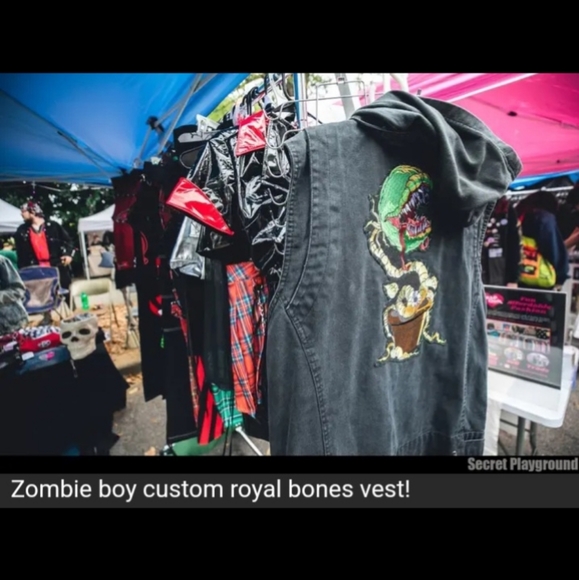 NEW PICS! Custom RAGE Jackets, shorts, skirts & jeans- live festival selling! - Picture 15 of 16